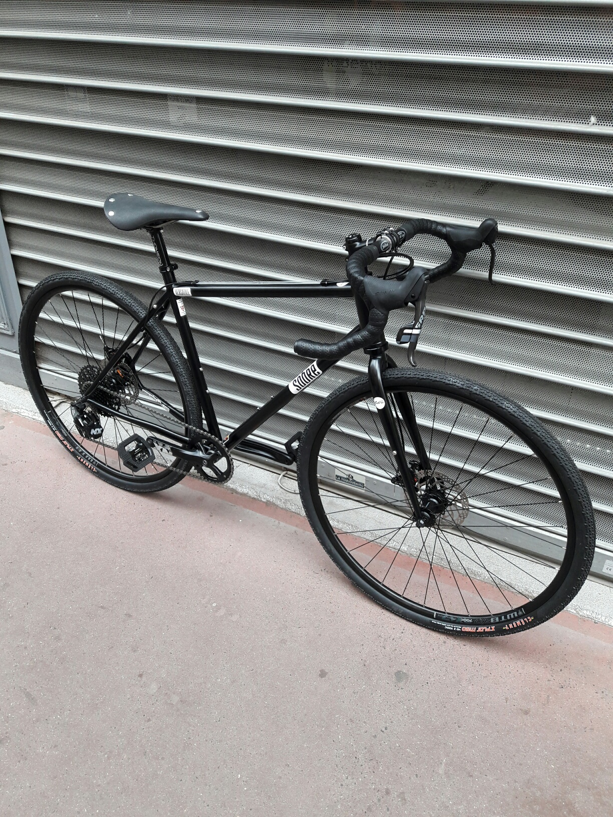 Velo hotsell sobre versatile