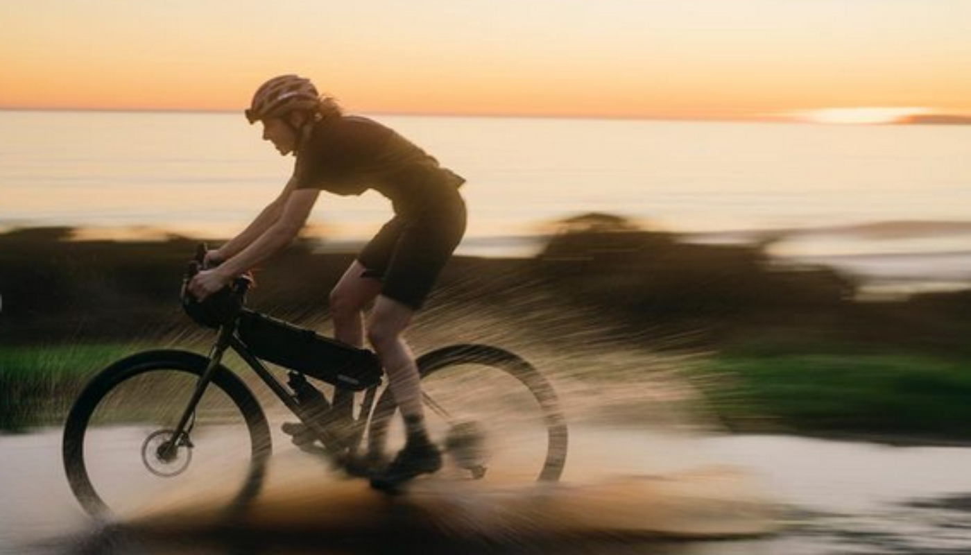 Pourquoi un gravel est-il plus confortable qu’un vélo de route?